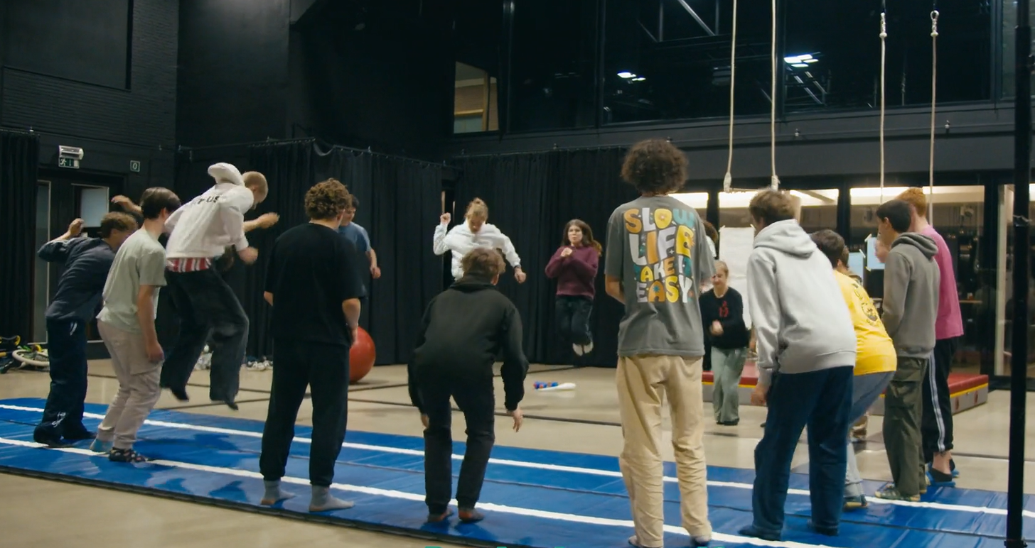 © Still circus-jeugdanimator cursus